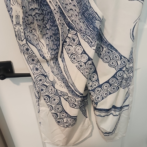 Women's nautical Blue and white squid wide legged bib overalls. Size XL - Picture 5 of 8